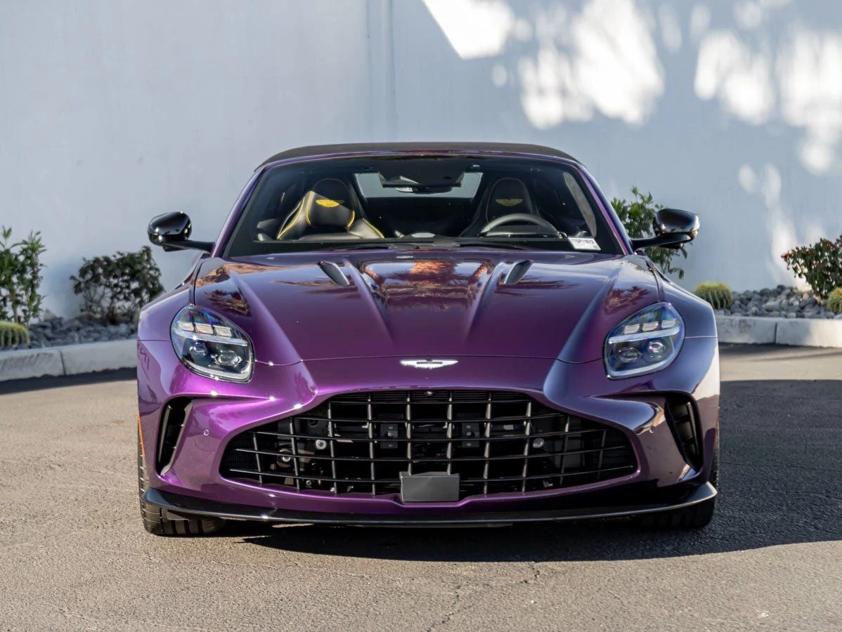 2026 Aston Martin Vantage Roadster (2024 Update), 4/20