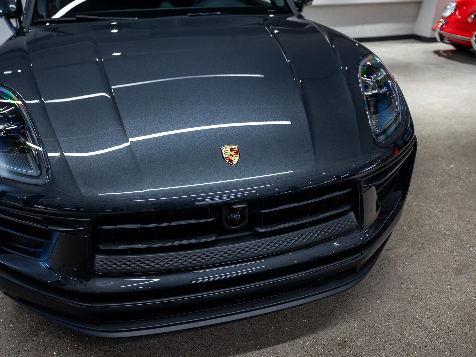 2026 Porsche Macan (95B), 13/20