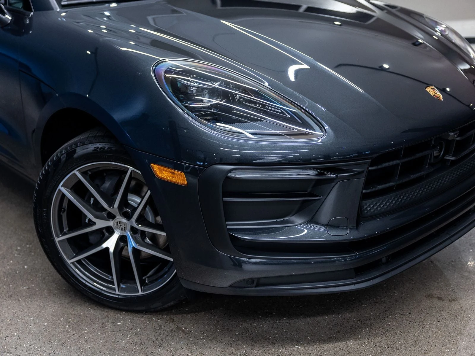 2026 Porsche Macan (95B), 17/20