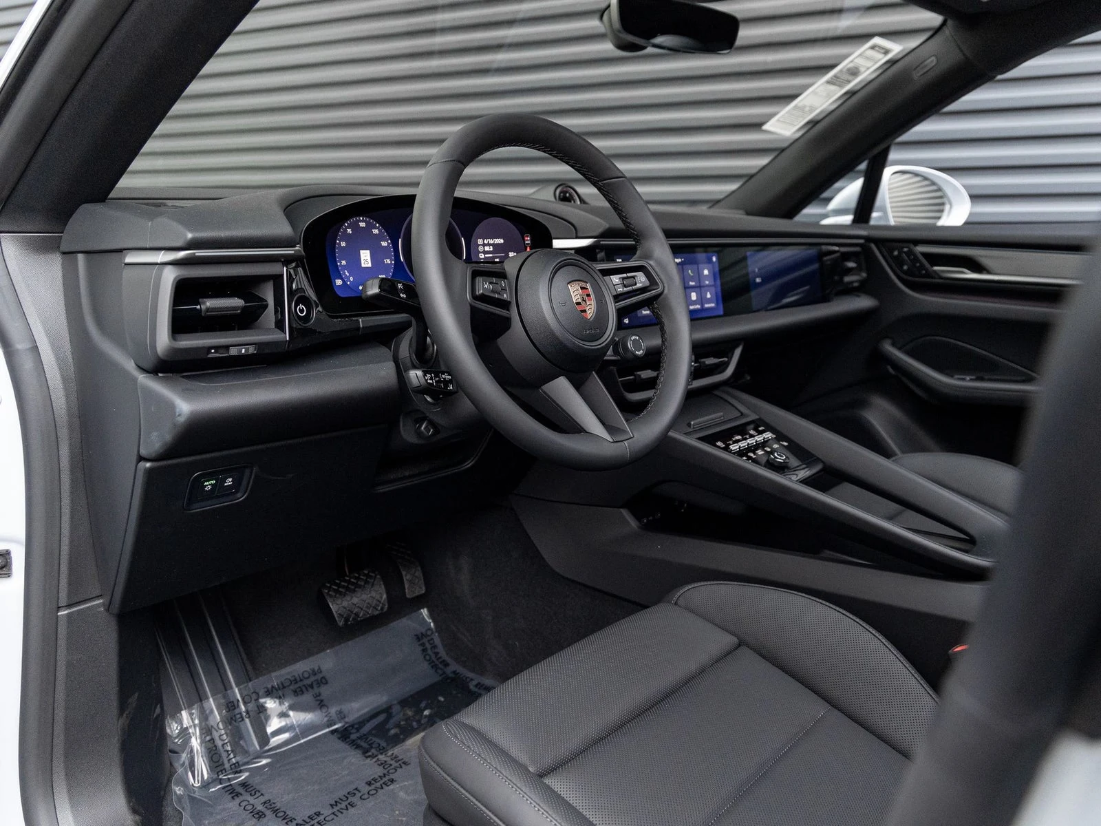 2026 Porsche Macan Electric (XAB), 4/20