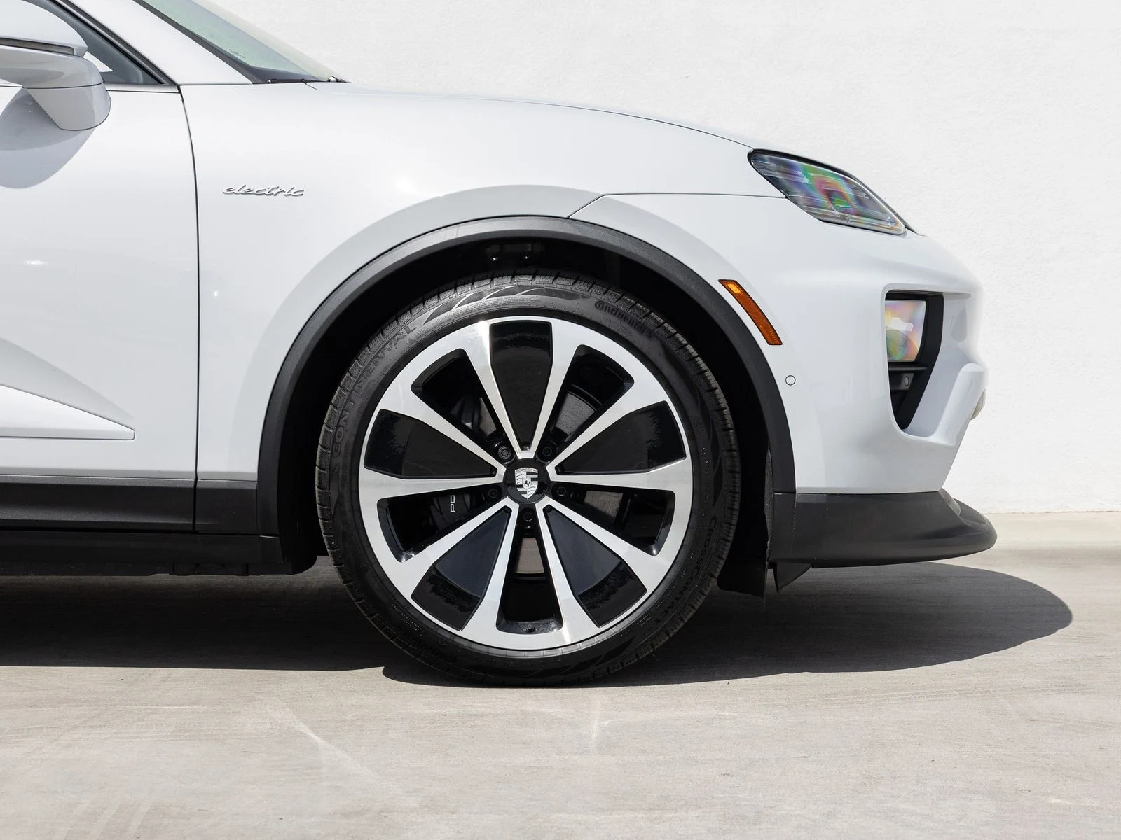 2026 Porsche Macan Electric (XAB), 11/20