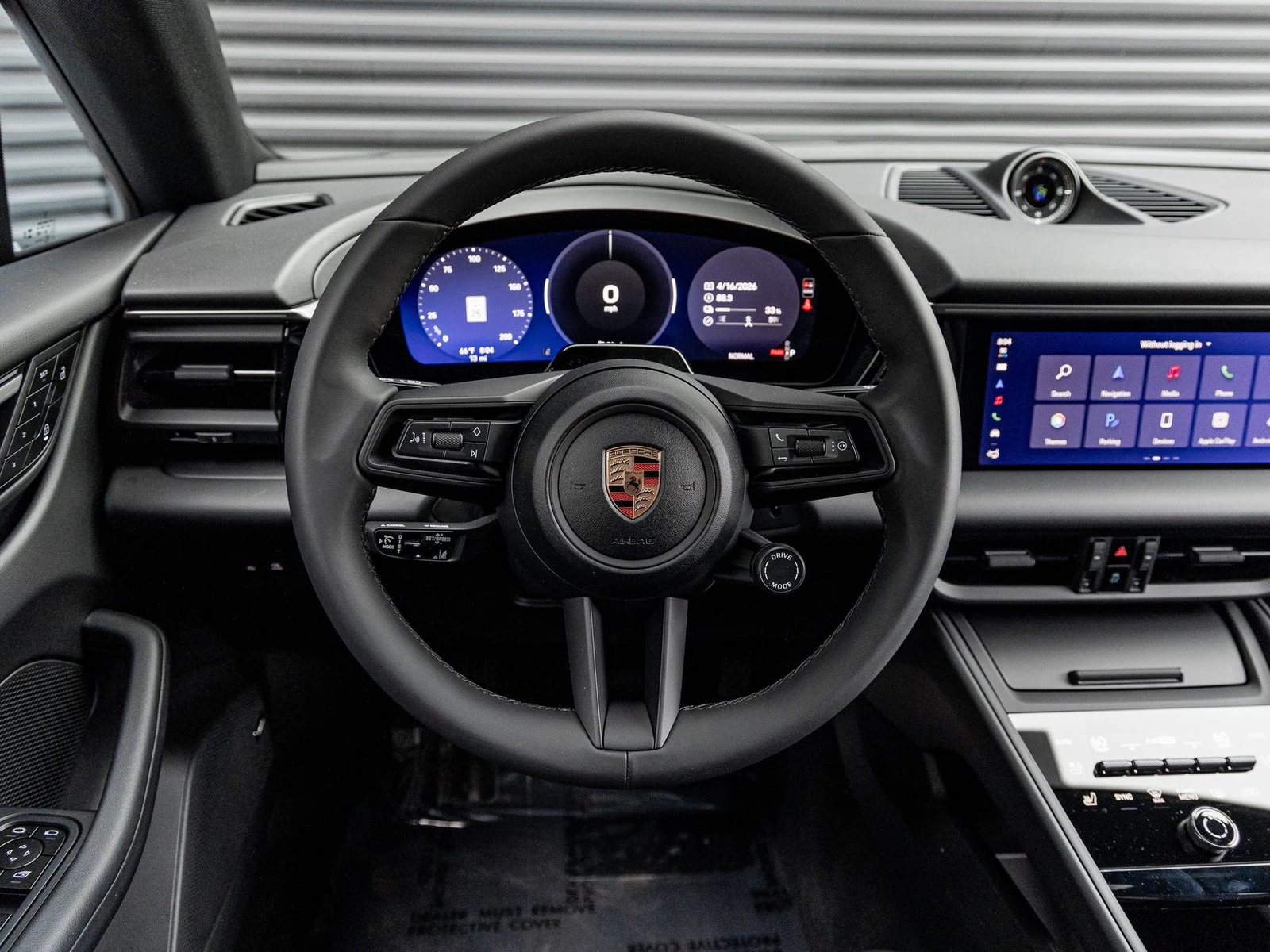 2026 Porsche Macan Electric (XAB), 18/20