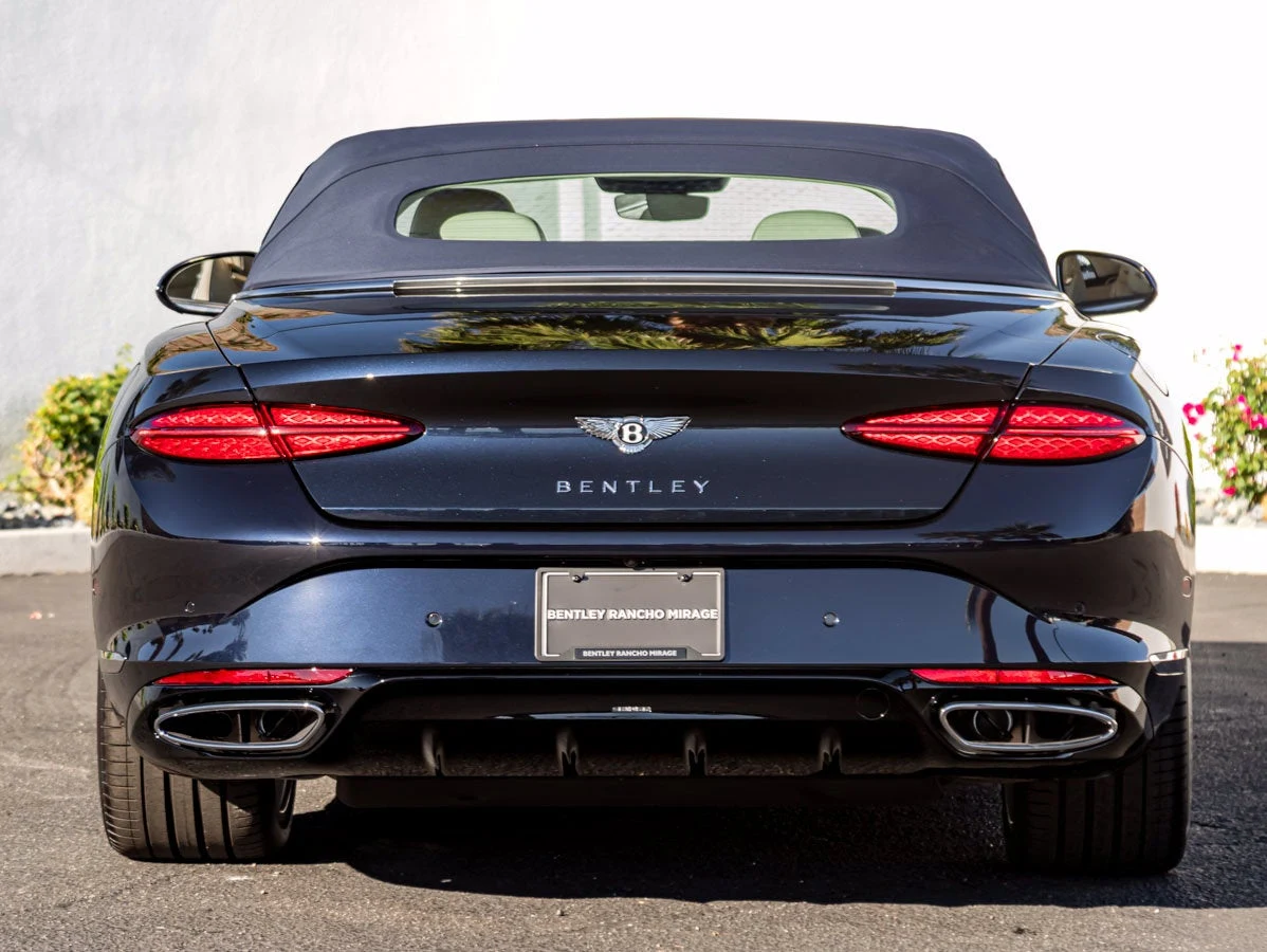 2026 Bentley Continental GTC V8 High Performance Hybrid (4th Generation), 13/20