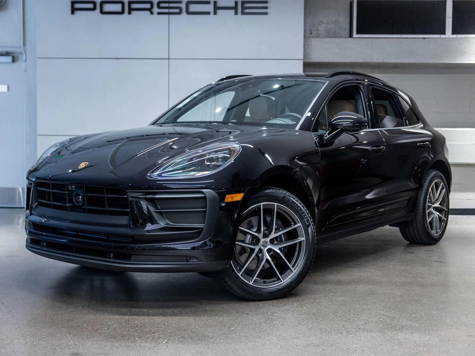 Porsche Macan (95B) · Jet Black Metallic · Indigo Auto Group
