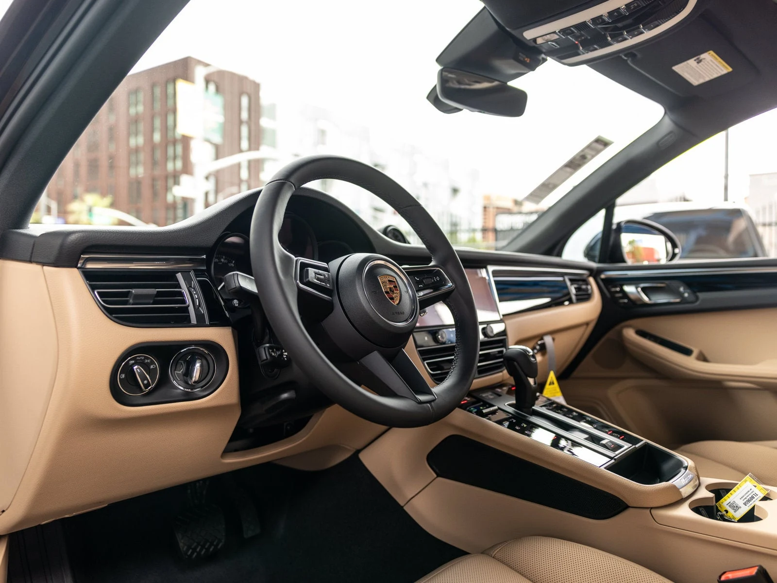 2026 Porsche Macan (95B), 4/20