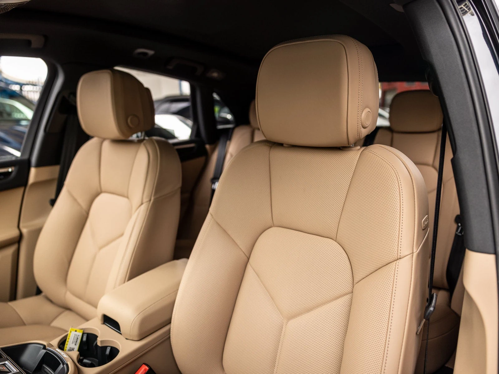 2026 Porsche Macan (95B), 5/20