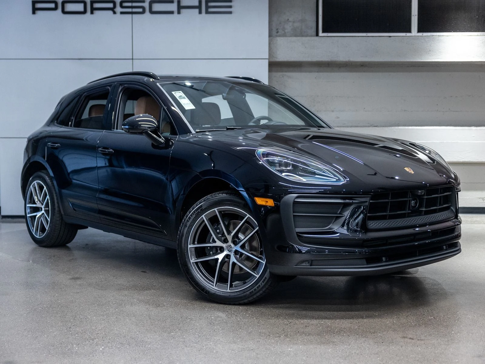 2026 Porsche Macan (95B), 10/20