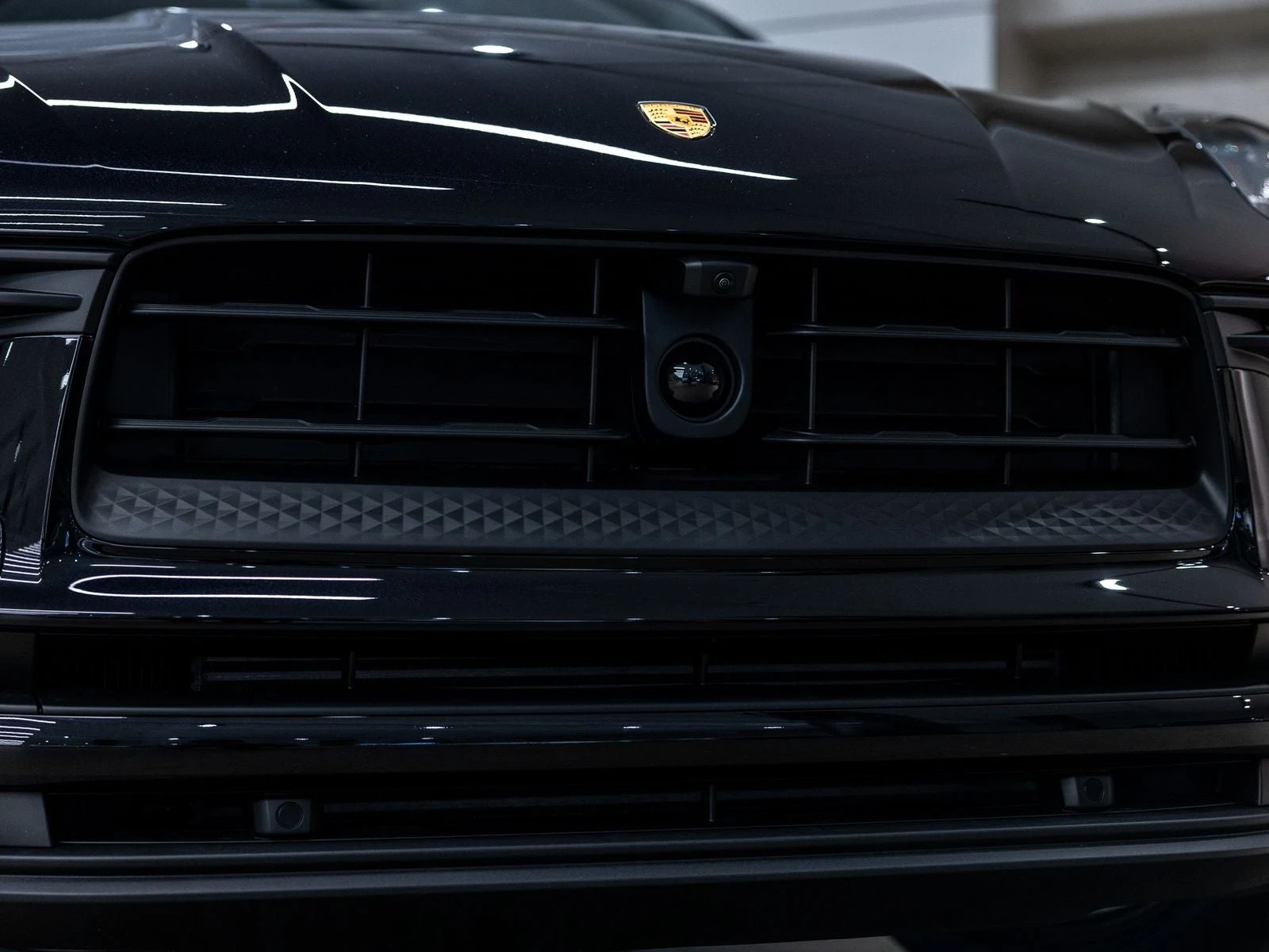 2026 Porsche Macan (95B), 18/20