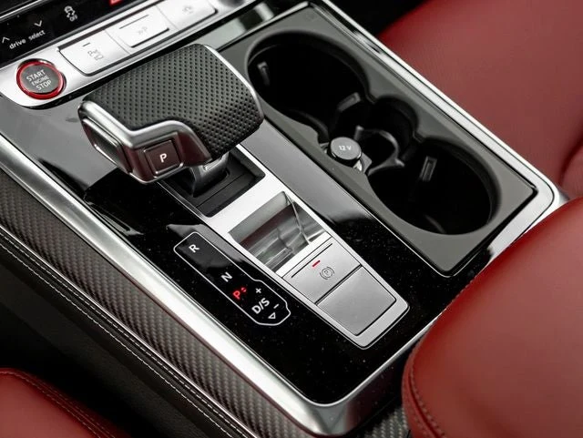 2026 Audi SQ8 Prestige (1st Generation), 18/20