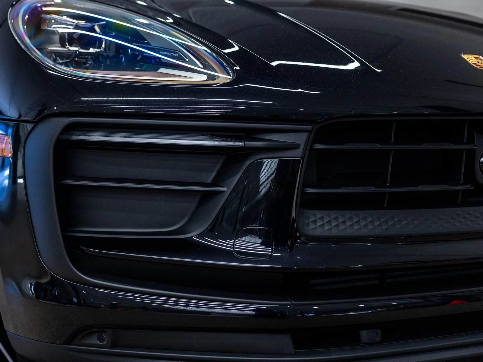 2026 Porsche Macan (95B), 17/20
