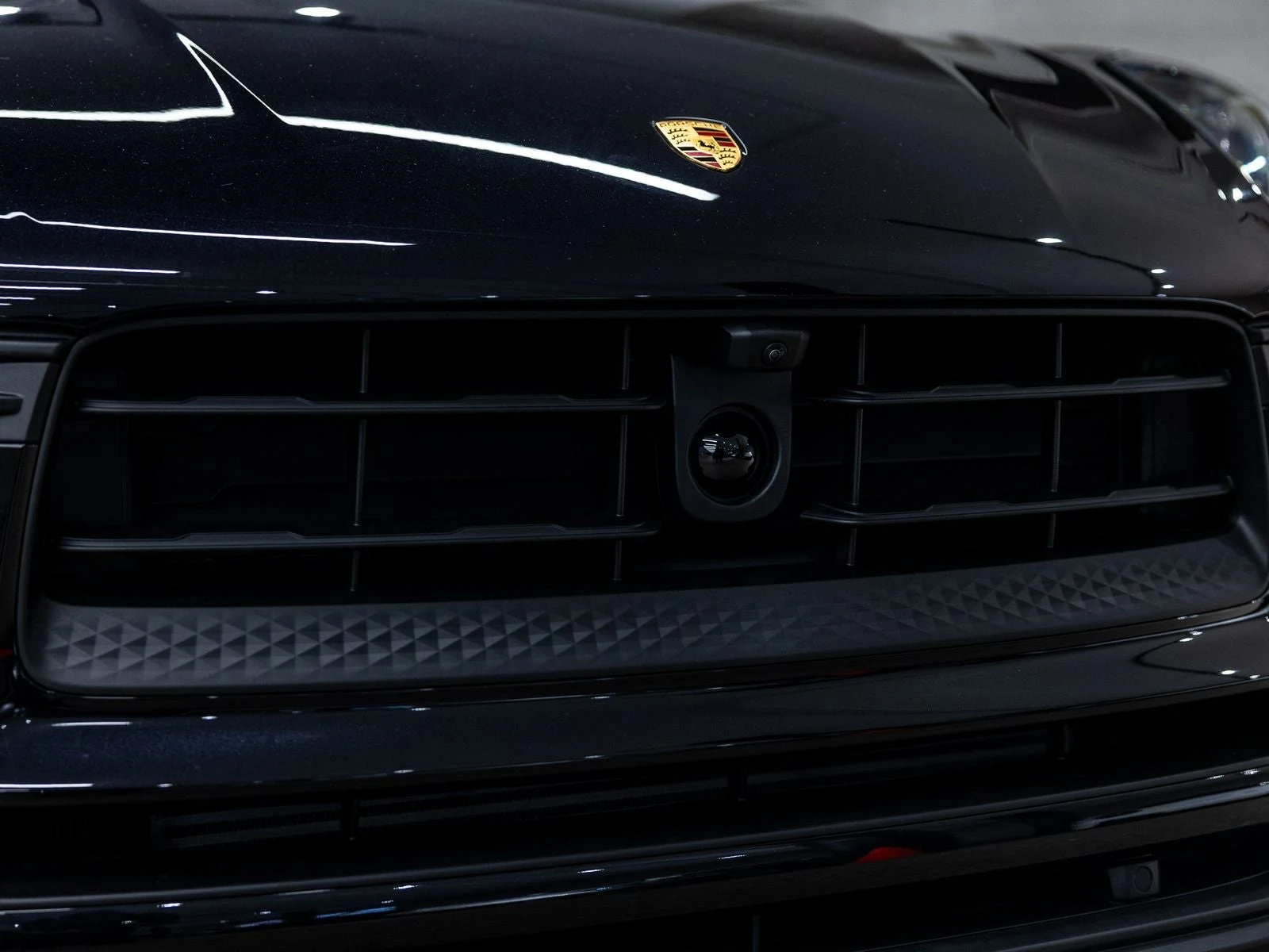 2026 Porsche Macan (95B), 18/20