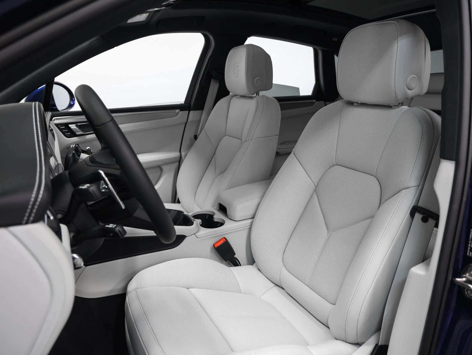 2026 Porsche Macan (95B), 5/20