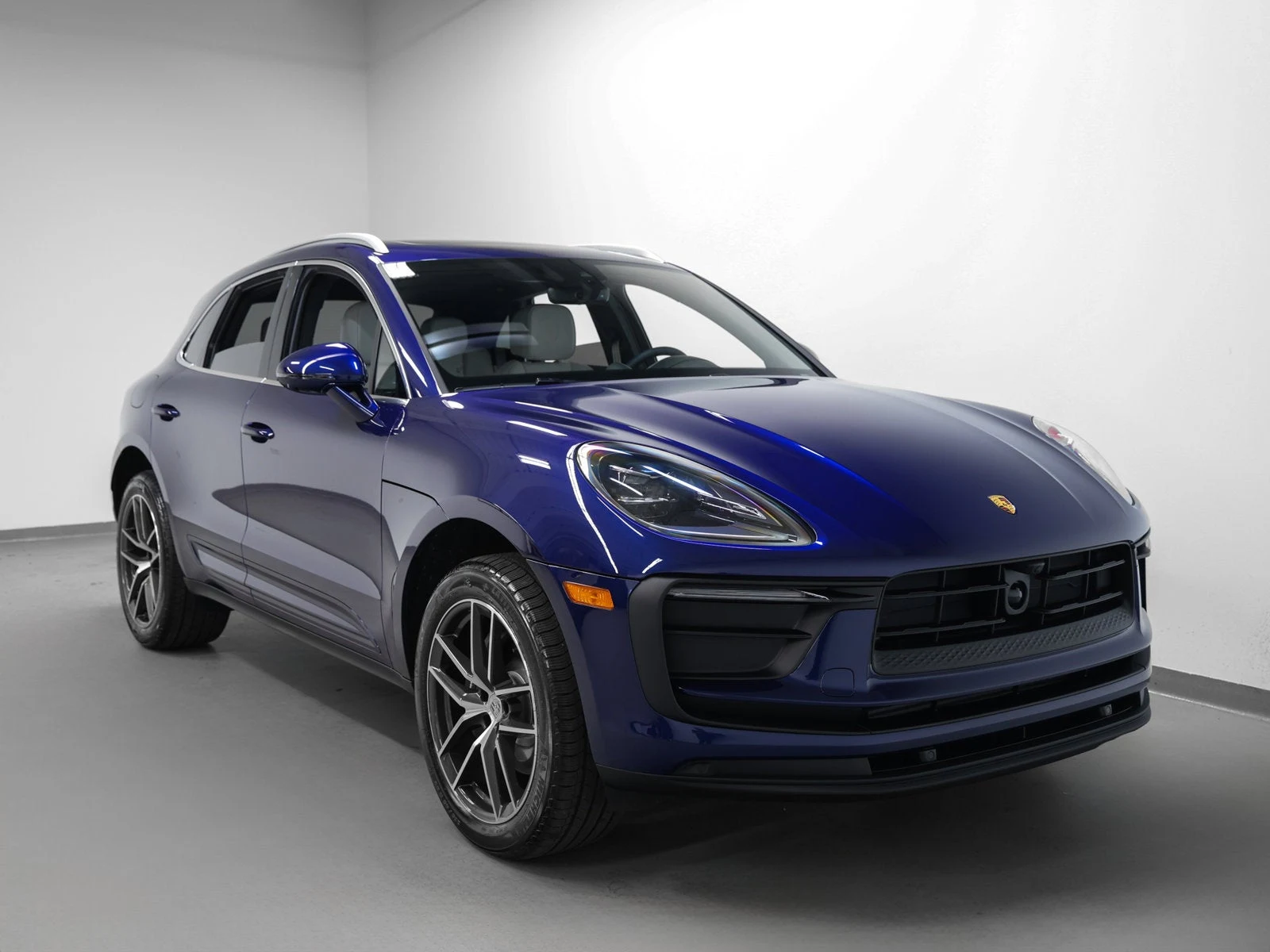 2026 Porsche Macan (95B), 10/20