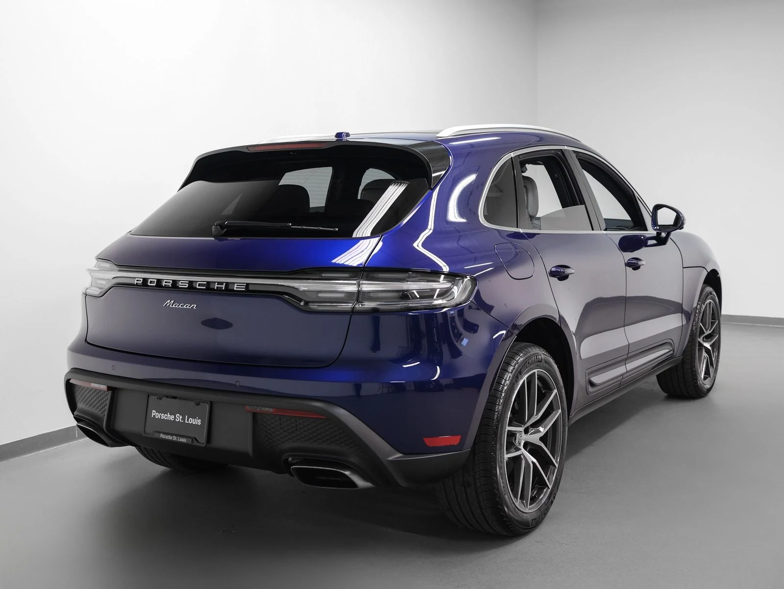 2026 Porsche Macan (95B), 12/20