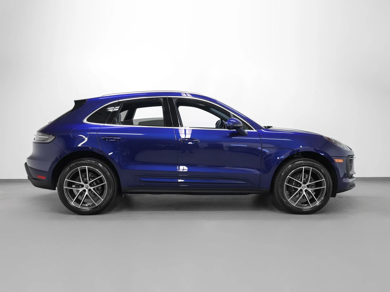 2026 Porsche Macan (95B), 13/20