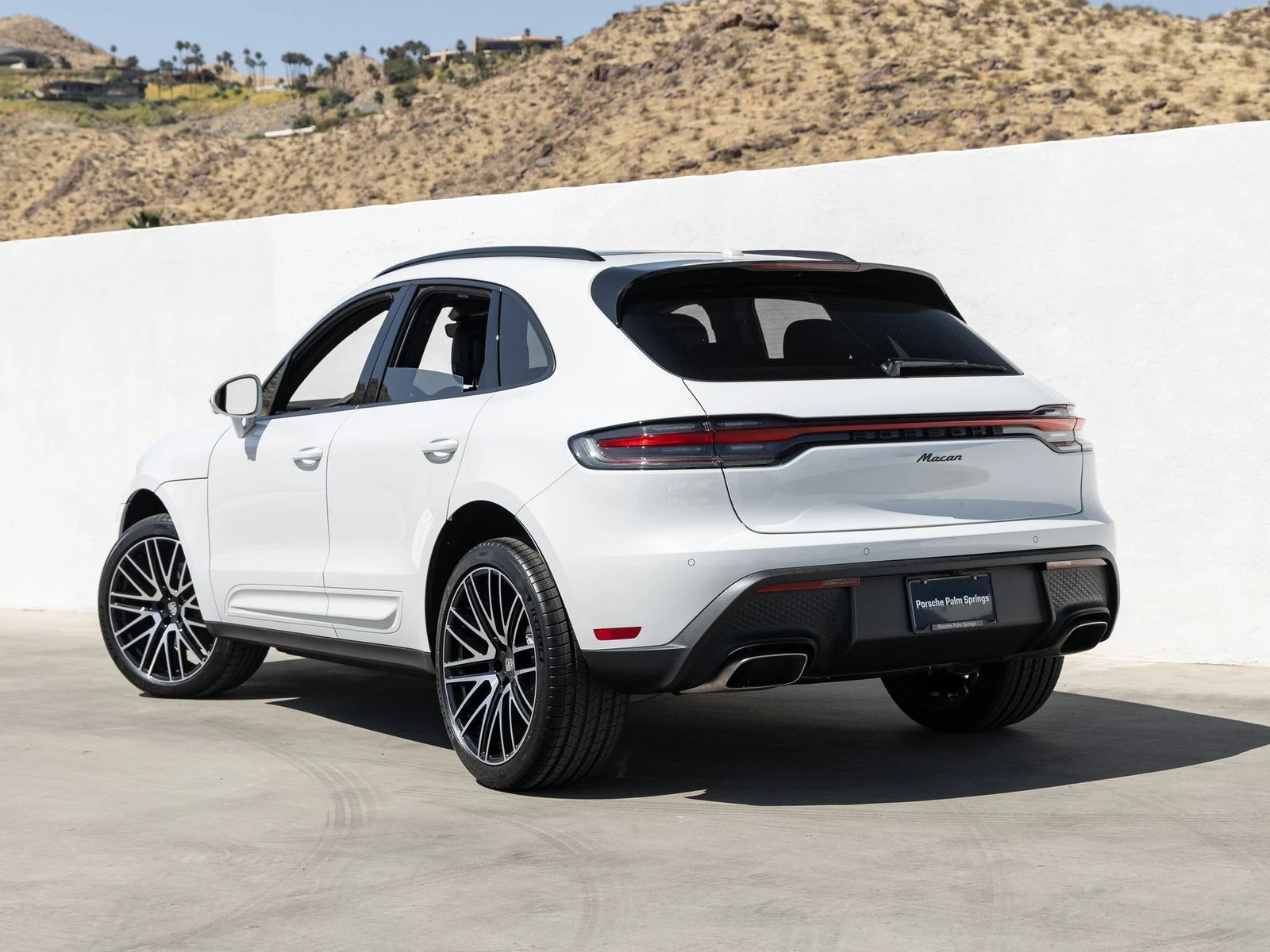 2026 Porsche Macan (95B), 3/20