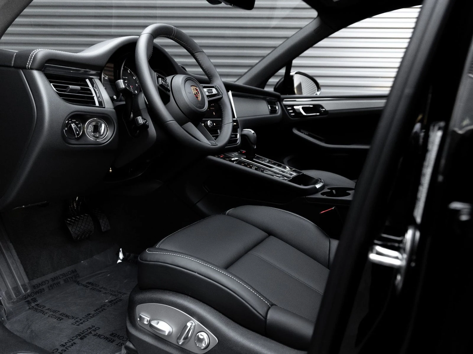 2026 Porsche Macan (95B), 4/20