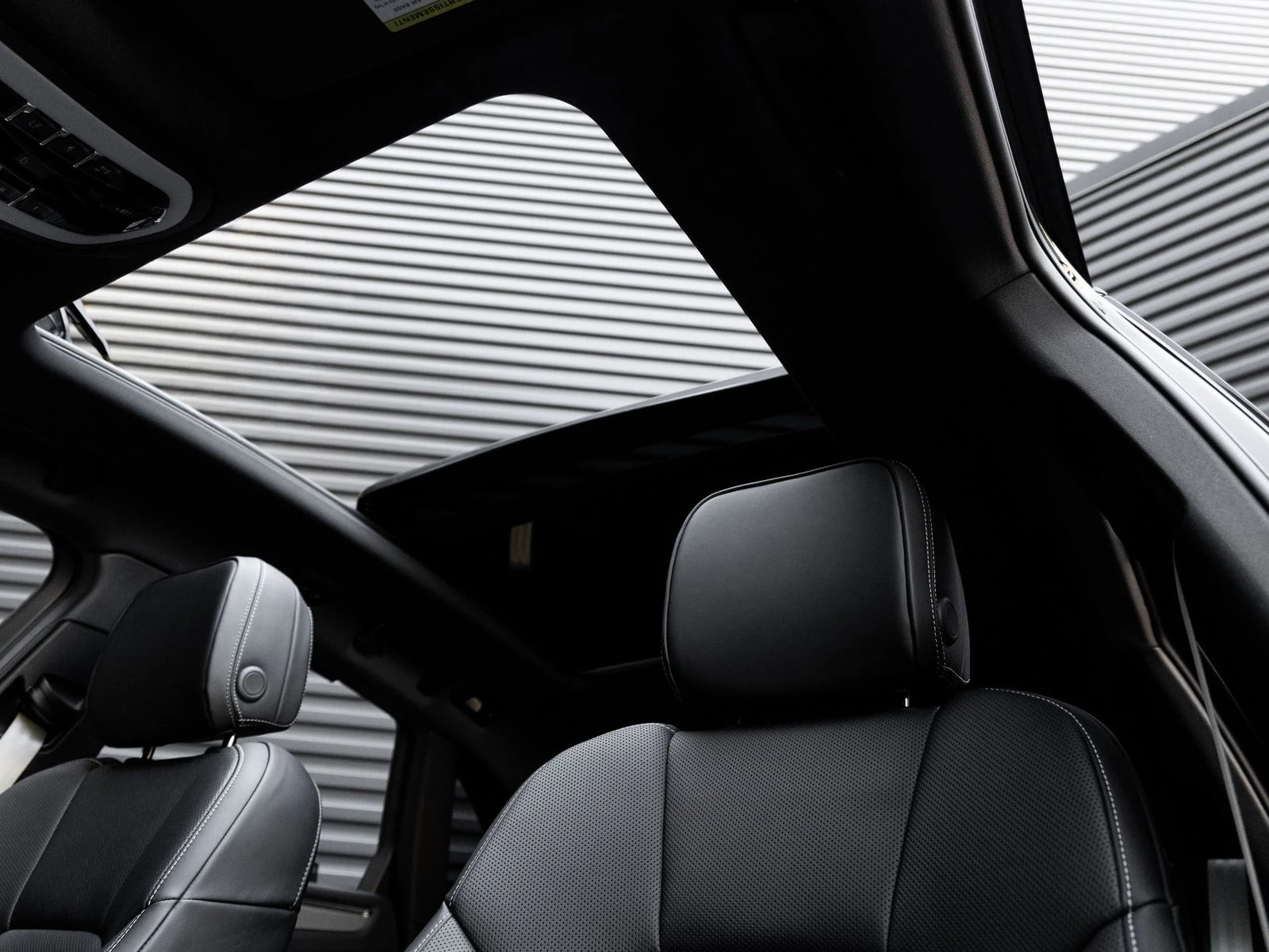 2026 Porsche Macan (95B), 14/20