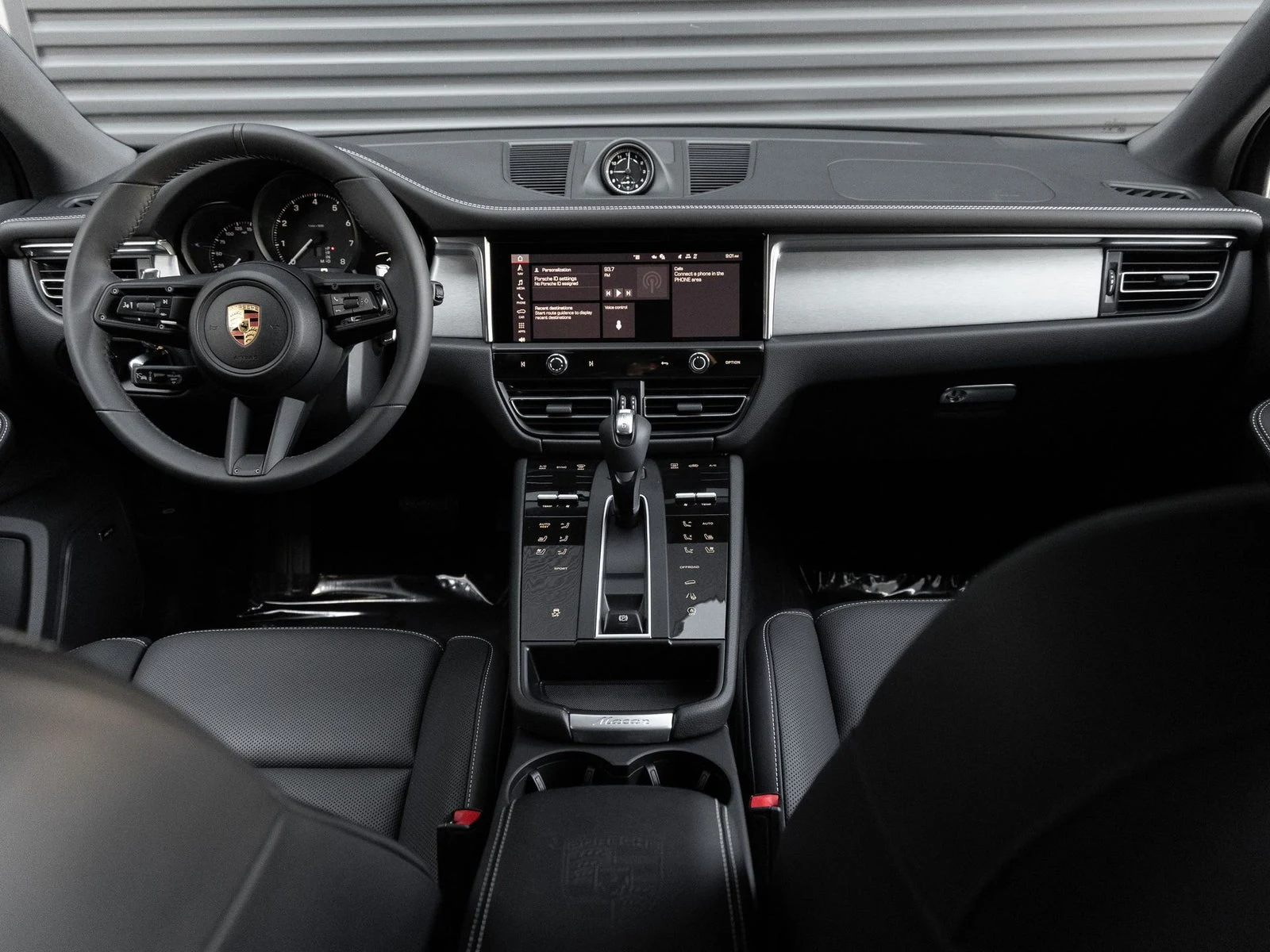 2026 Porsche Macan (95B), 16/20