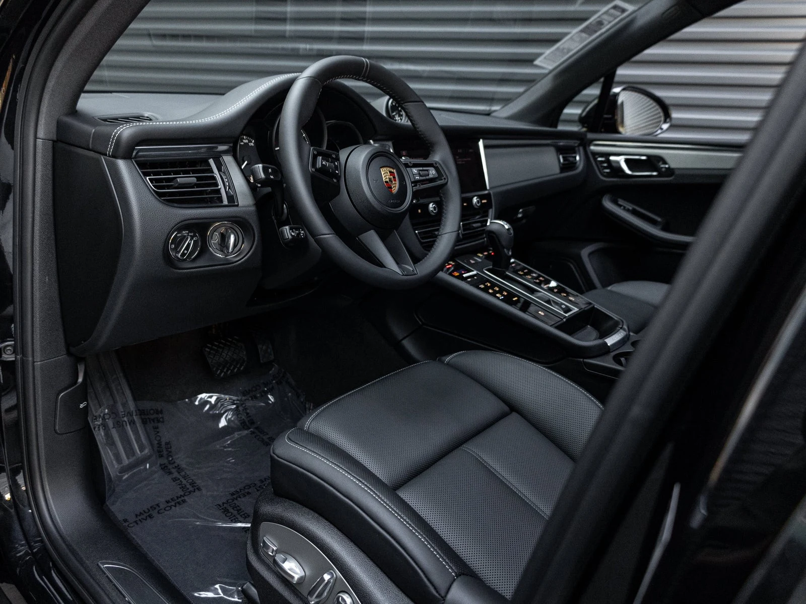 2026 Porsche Macan (95B), 4/20