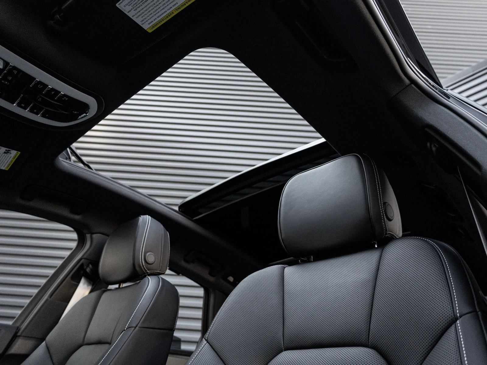 2026 Porsche Macan (95B), 14/20