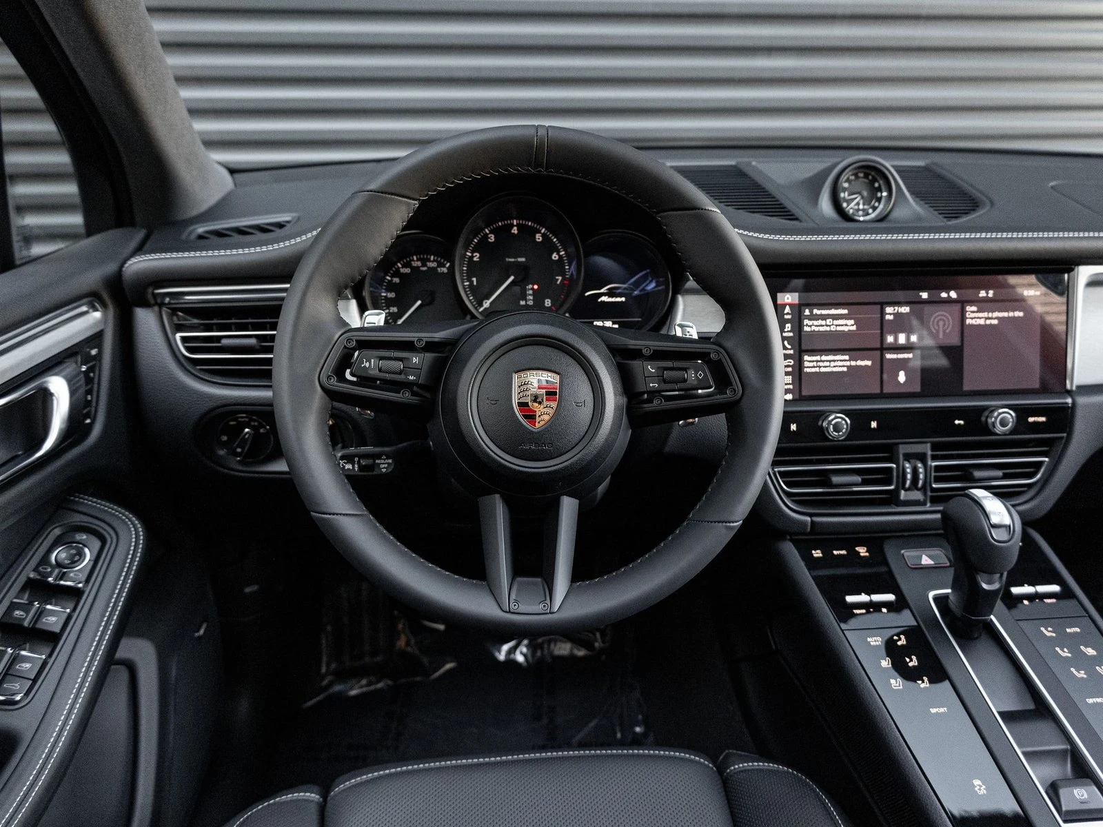 2026 Porsche Macan (95B), 17/20