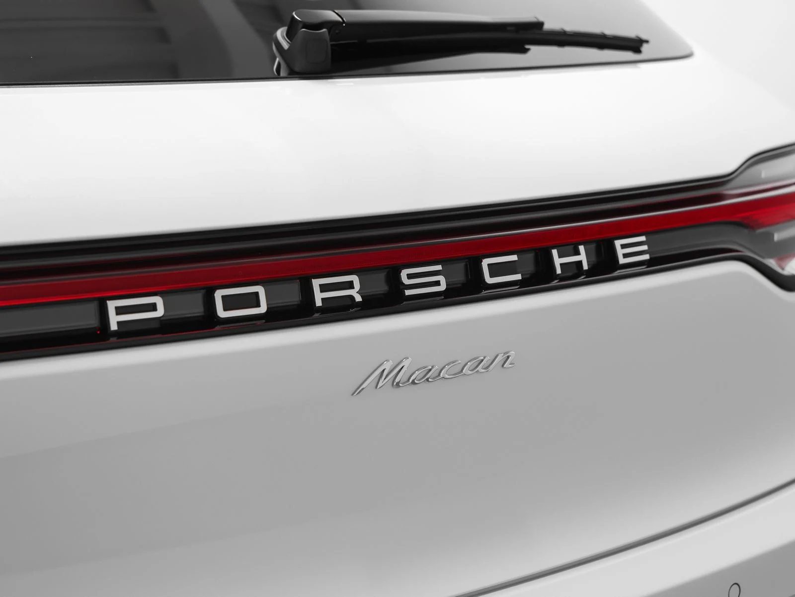 2026 Porsche Macan (95B), 17/20