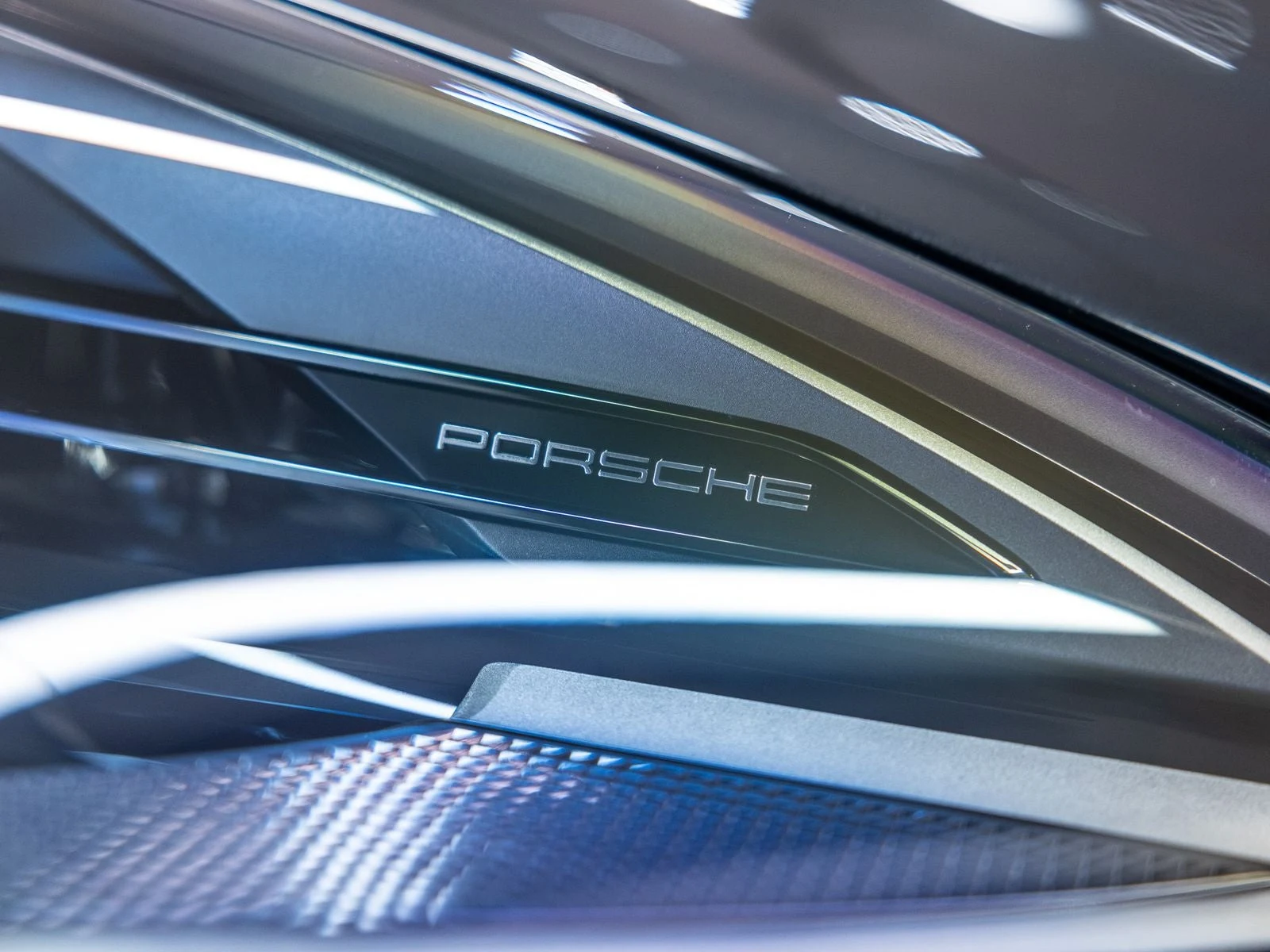2026 Porsche Macan (95B), 15/20