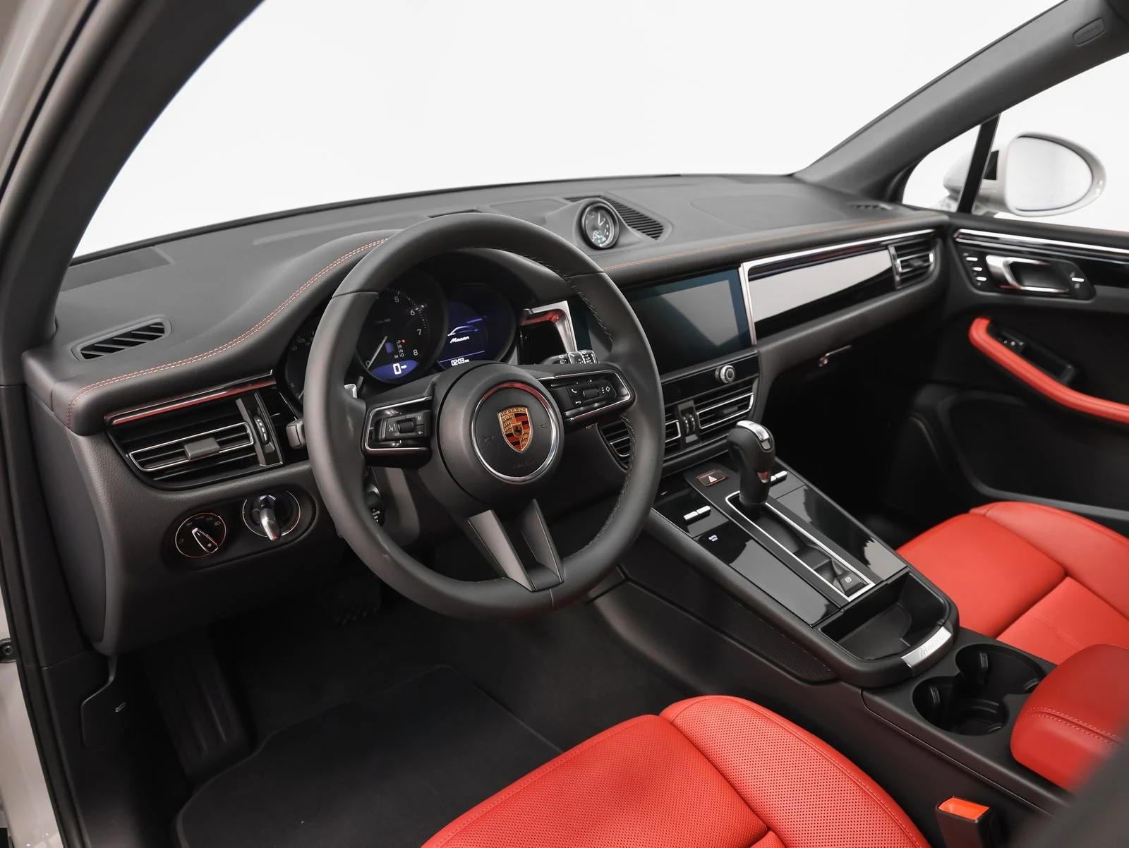 2026 Porsche Macan (95B), 4/20