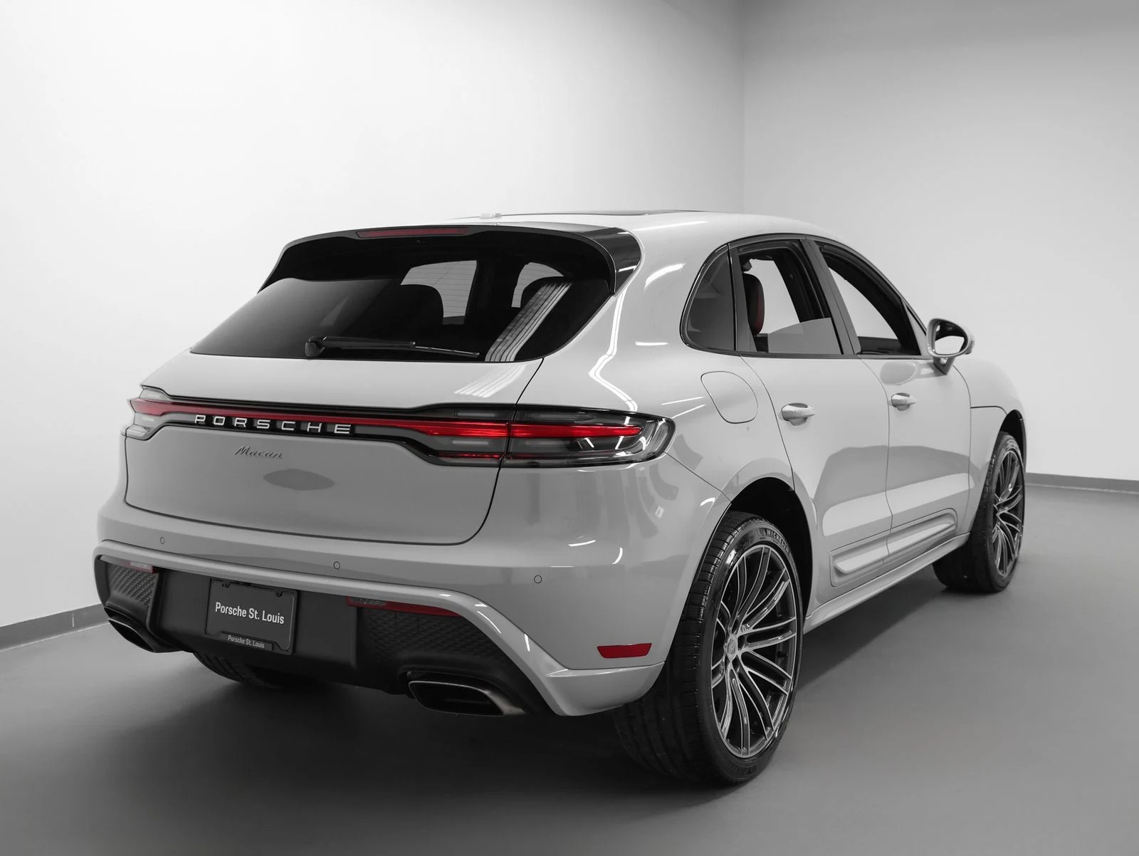2026 Porsche Macan (95B), 11/20