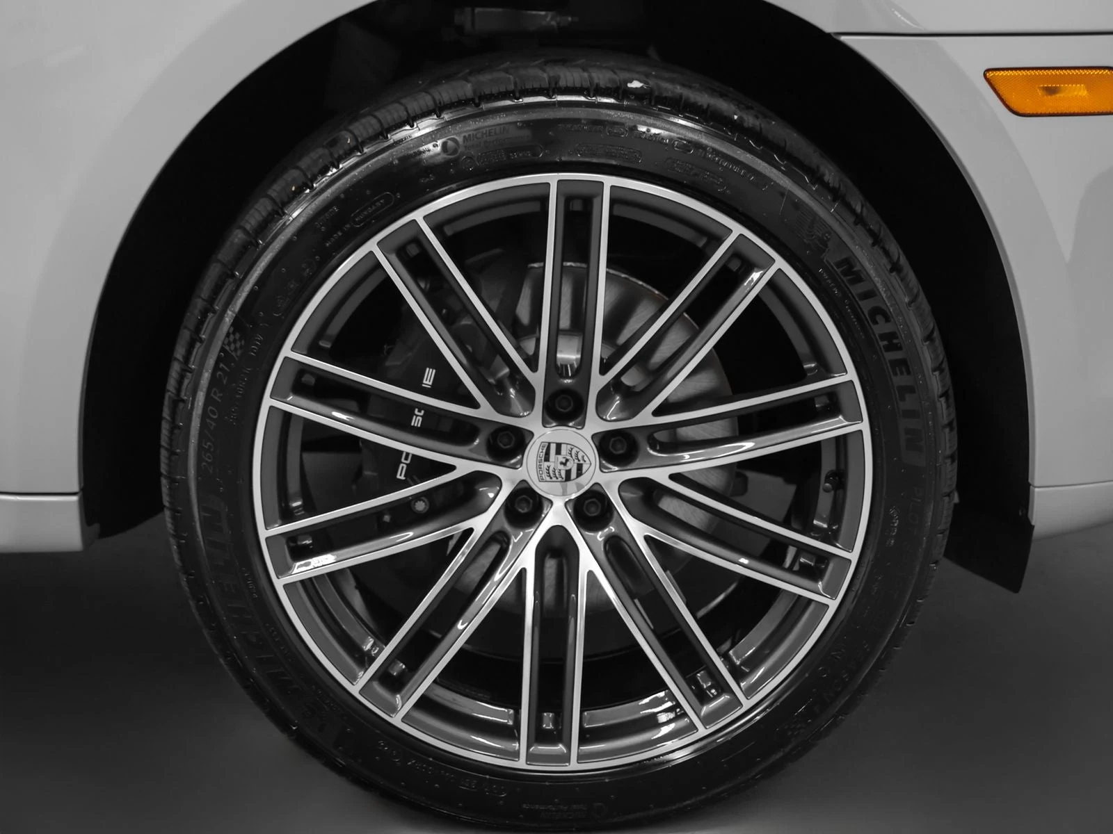 2026 Porsche Macan (95B), 15/20