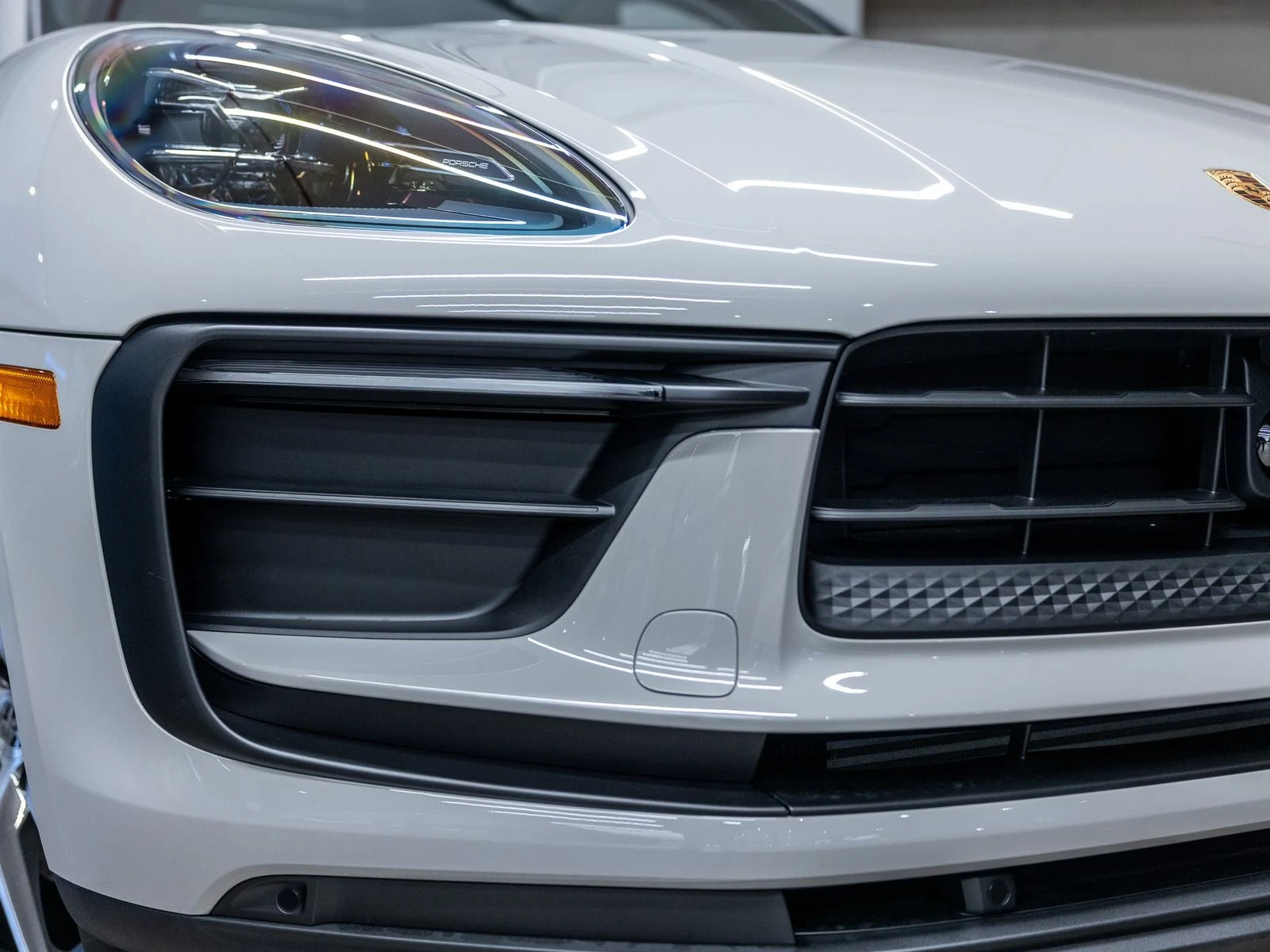 2026 Porsche Macan (95B), 17/20