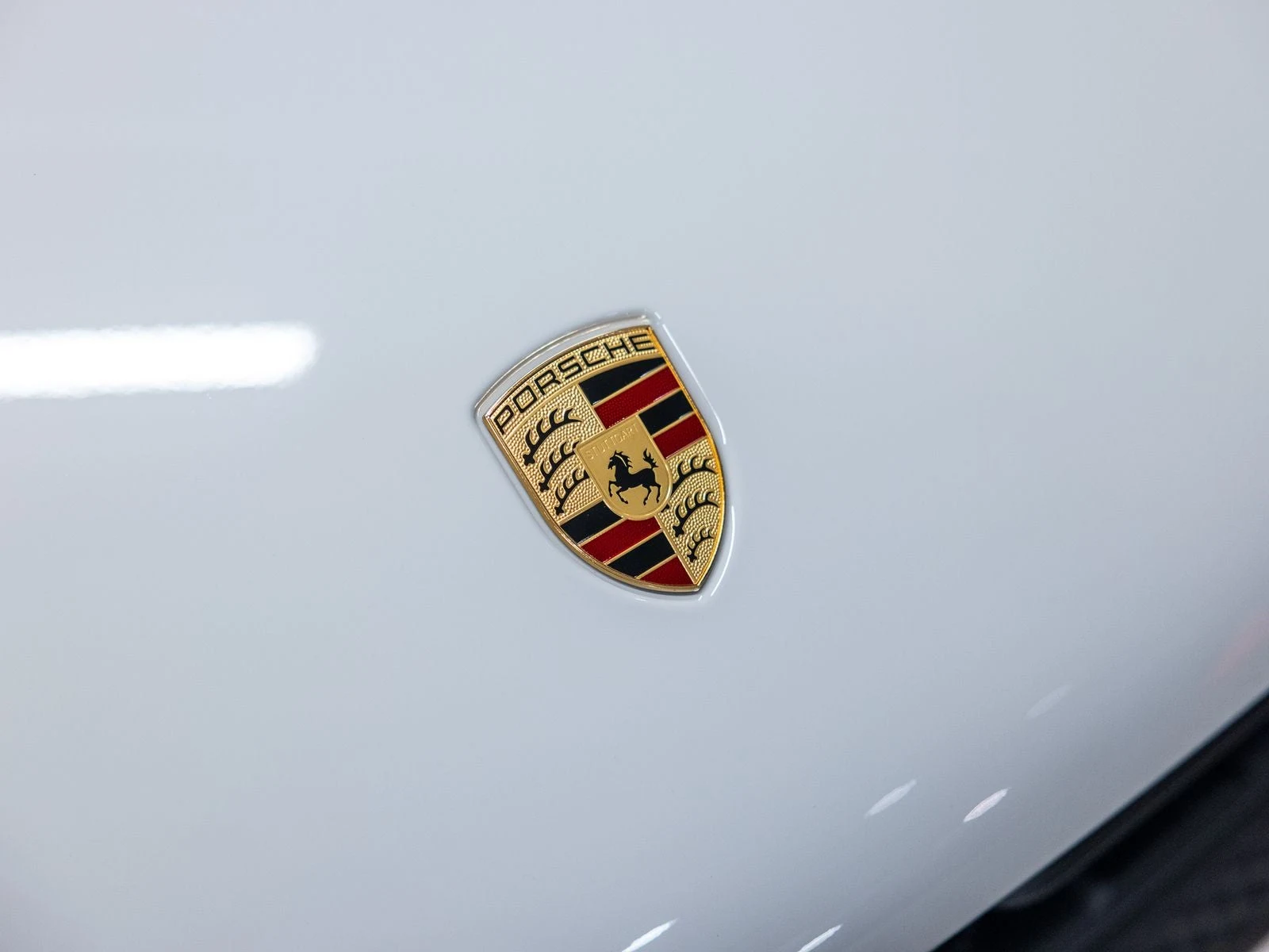2026 Porsche Macan (95B), 19/20