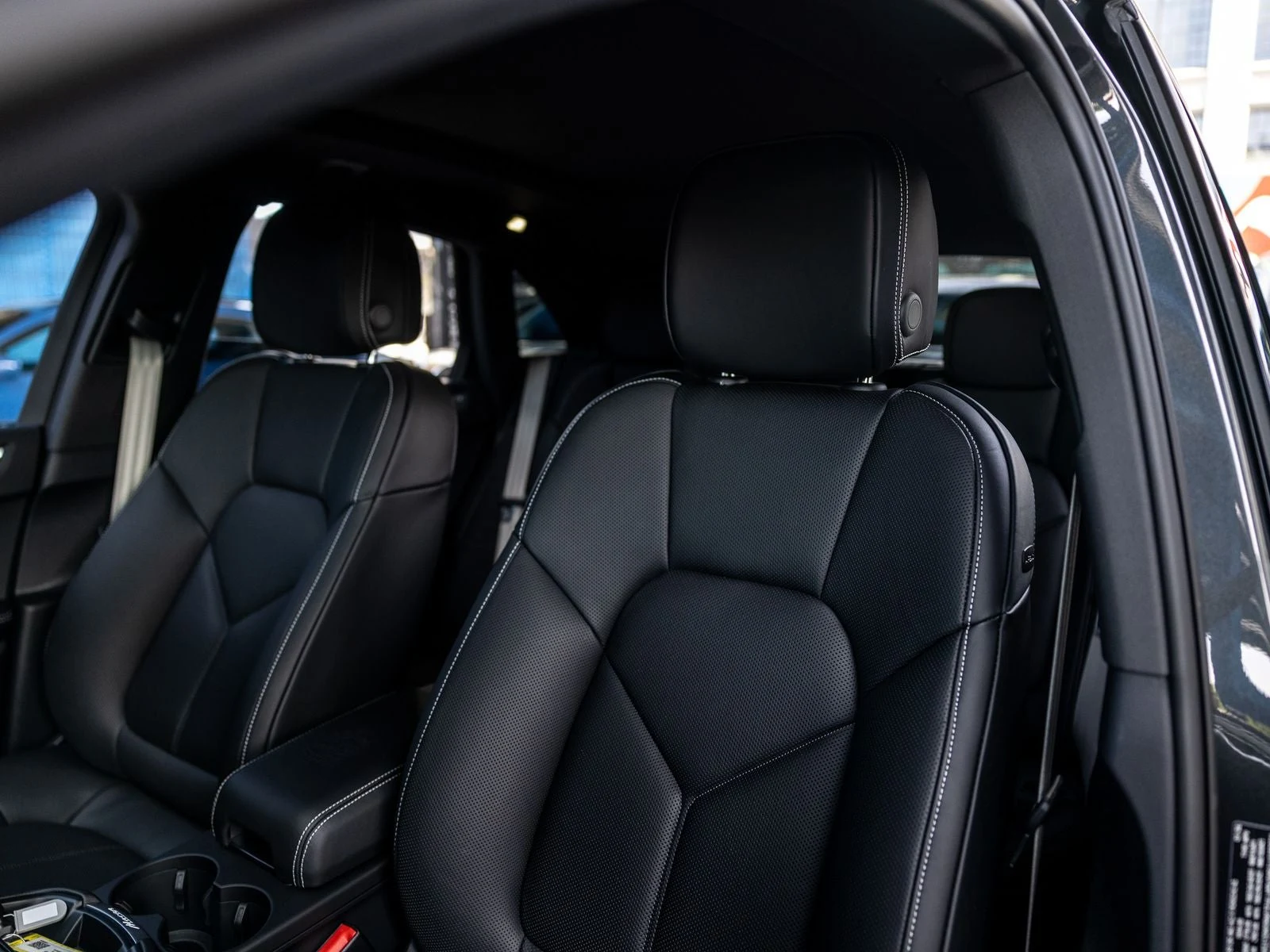 2026 Porsche Macan (95B), 5/20
