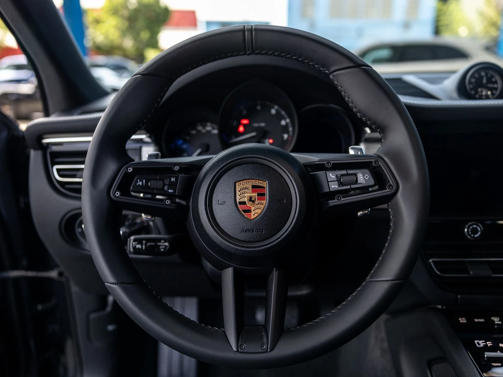 2026 Porsche Macan (95B), 6/20