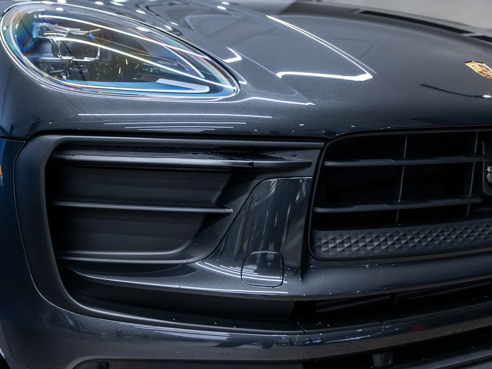 2026 Porsche Macan (95B), 17/20