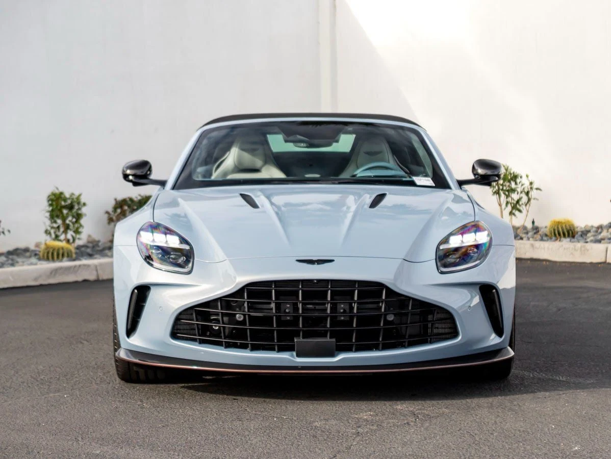 2026 Aston Martin Vantage Roadster (2024 Update), 4/20