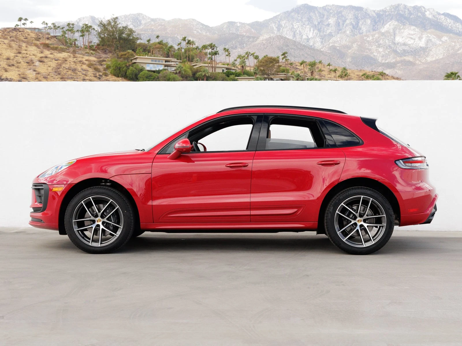2026 Porsche Macan (95B), 2/20