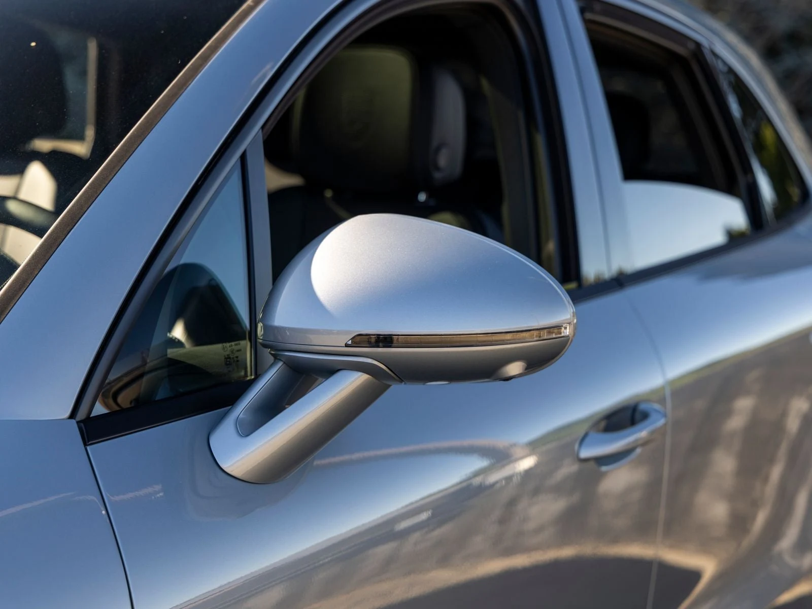 2026 Porsche Macan (95B), 18/20