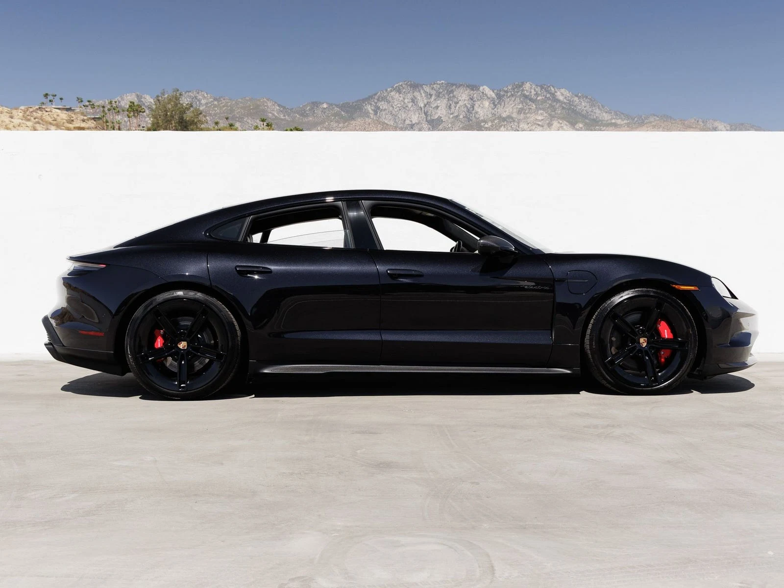 2026 Porsche Taycan GTS (2025 Update), 8/20
