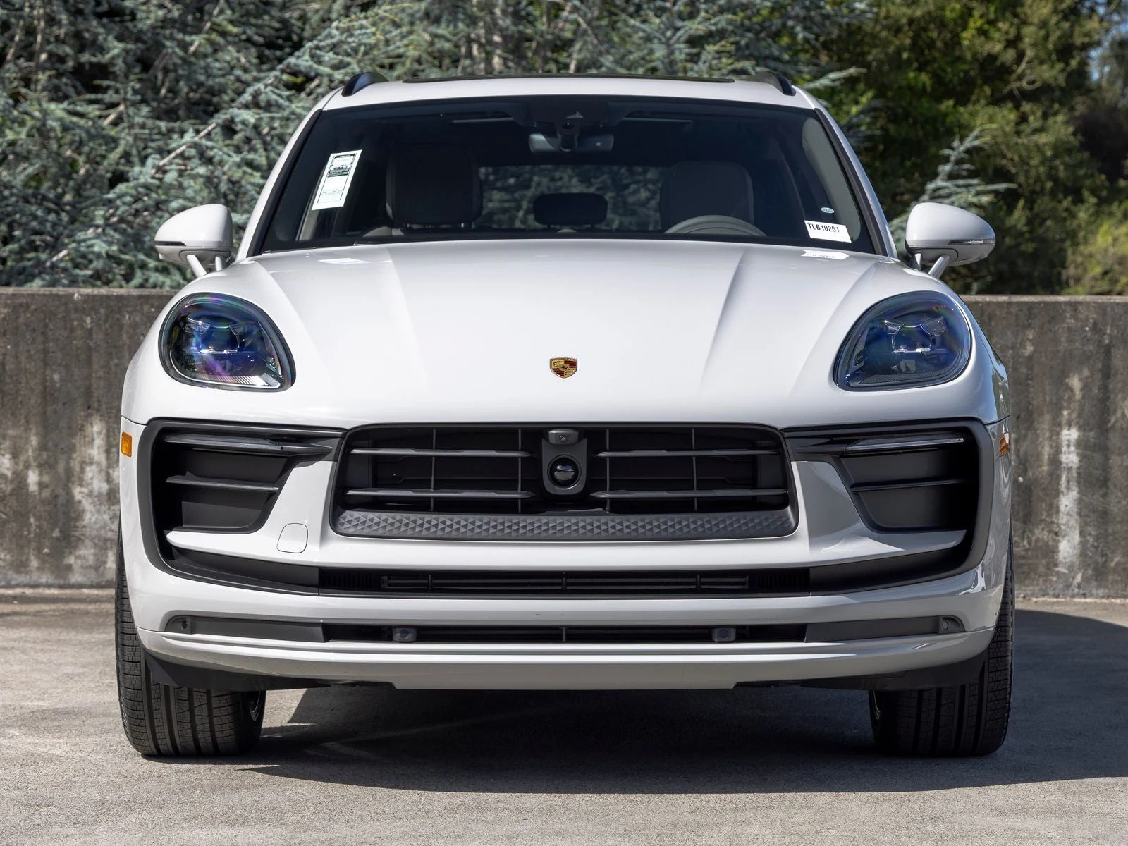 2026 Porsche Macan (95B), 8/20