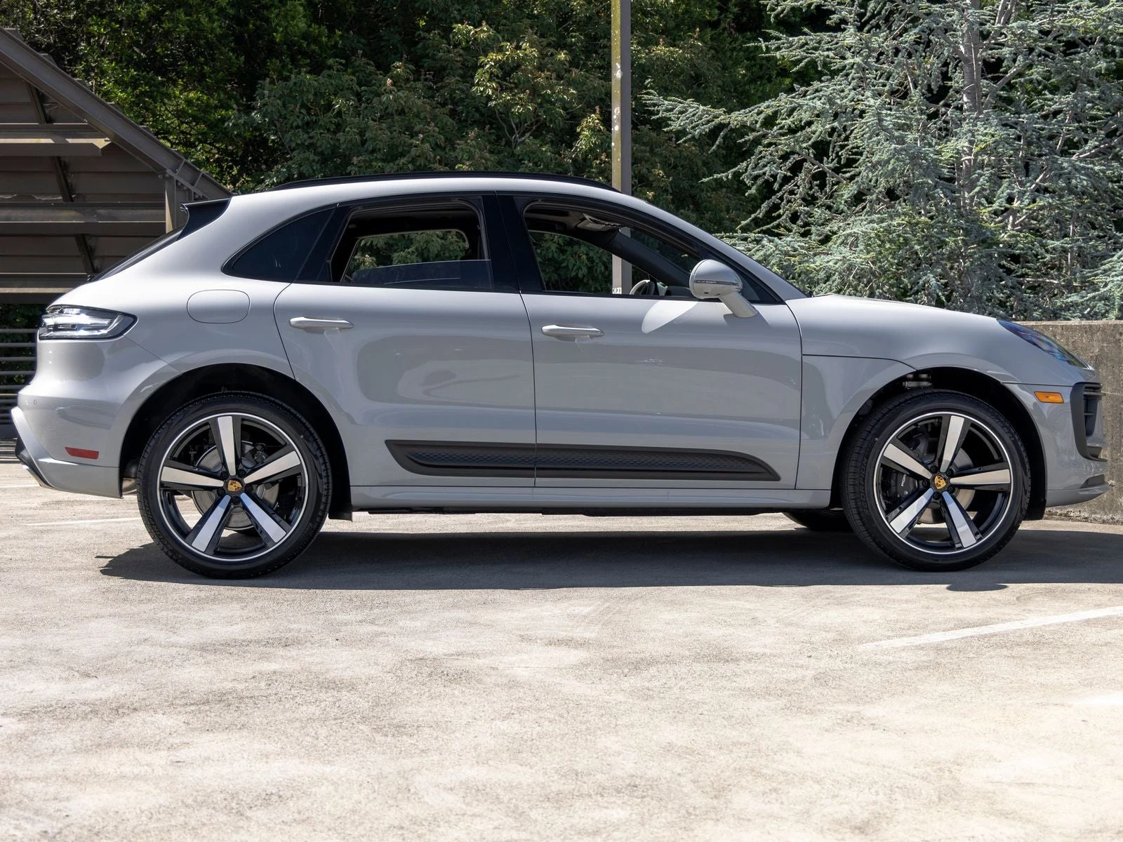 2026 Porsche Macan (95B), 12/20