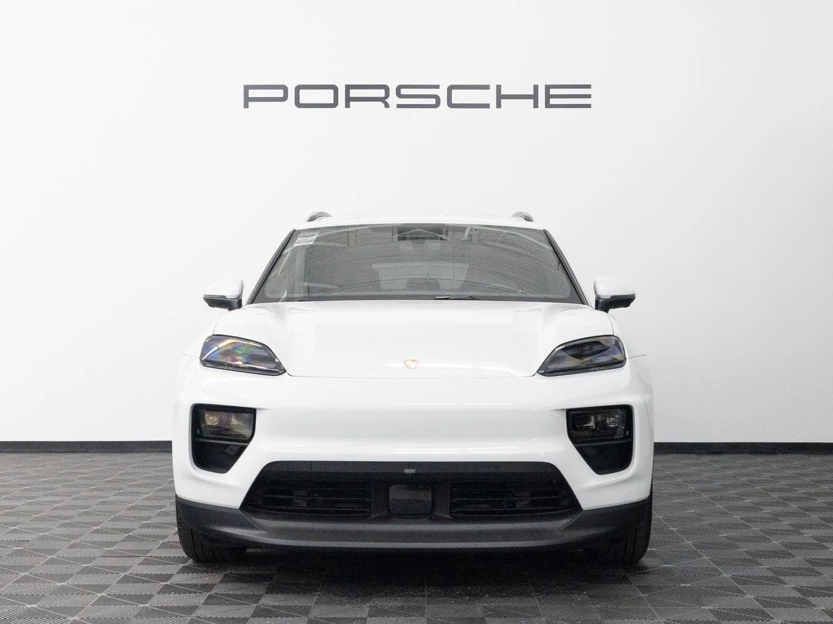 2026 Porsche Macan 4 Electric (XAB), 9/20