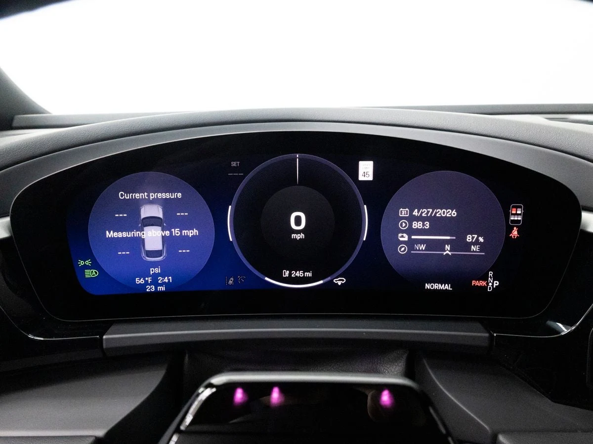 2026 Porsche Macan 4 Electric (XAB), 17/20