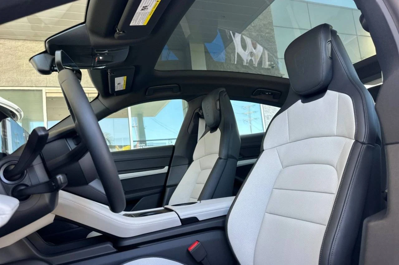 2026 Porsche Taycan 4 Black Edition (2025 Update), 5/20
