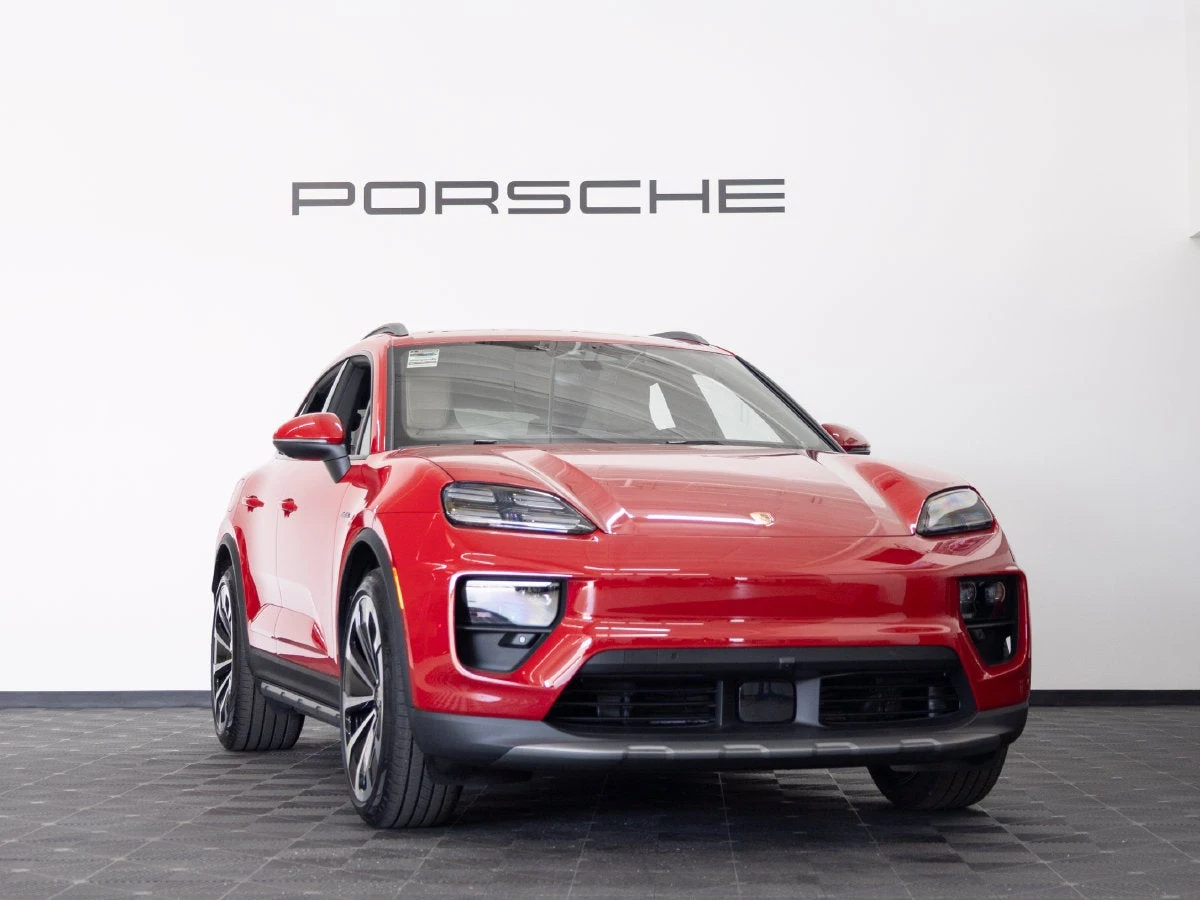 2026 Porsche Macan 4 Electric (XAB), 9/20
