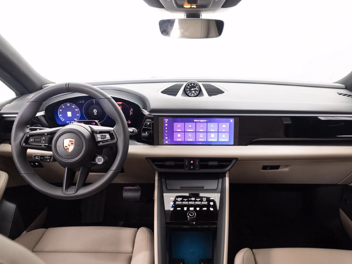 2026 Porsche Macan 4 Electric (XAB), 13/20