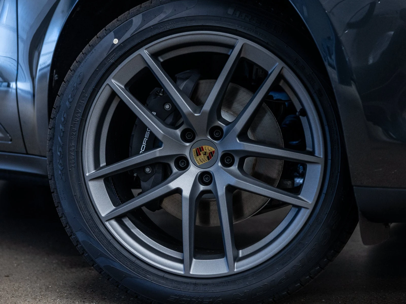 2026 Porsche Macan (95B), 19/20