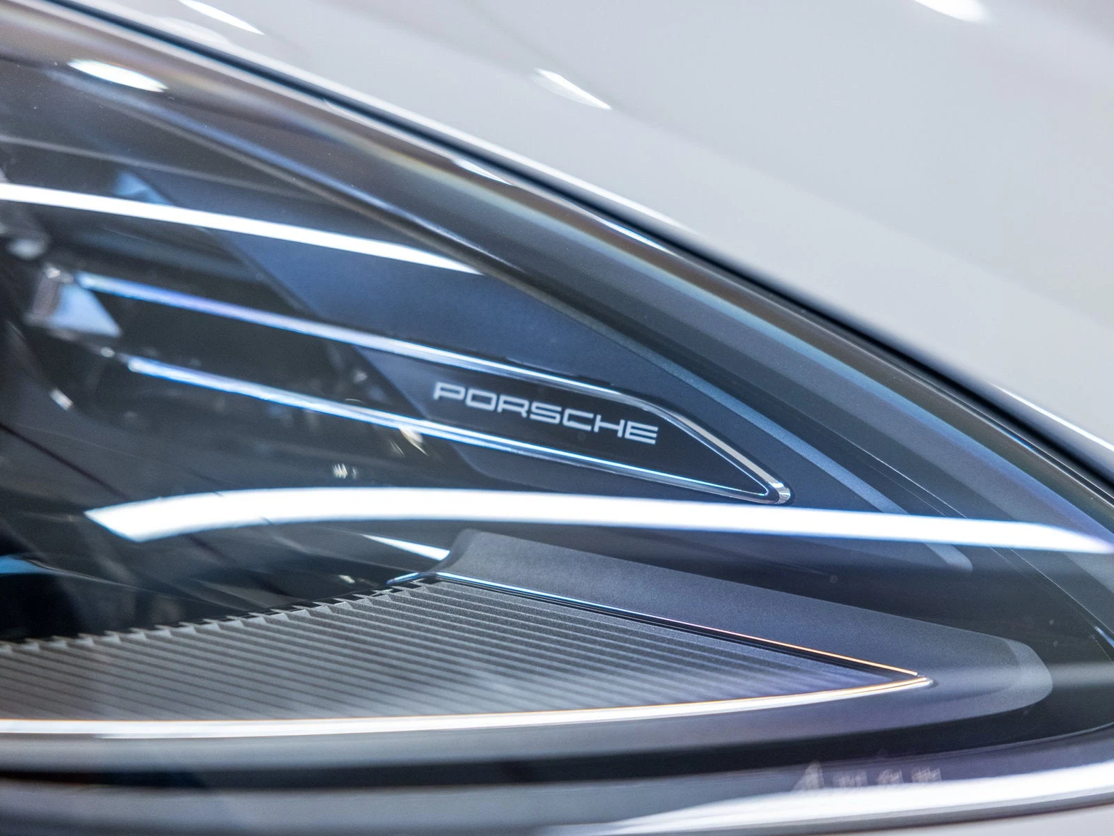 2026 Porsche Macan S (95B), 14/20