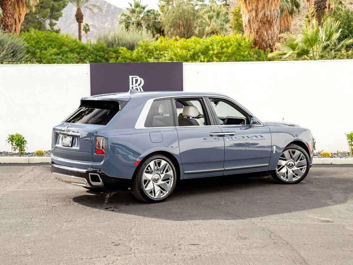 2026 Rolls-Royce Cullinan Series II, 2/20